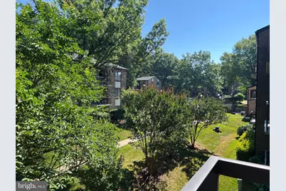 9730 Kingsbridge Drive #202, Fairfax, VA 22031 - Photo 15