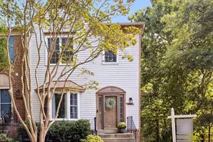 7257 Whitlers Creek Dr, Springfield, VA 22152 - Photo 1