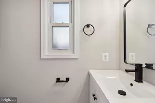 6821 Floyd Ave, Springfield, VA 22150 - Photo 31