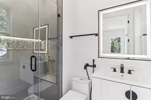 7927 Ashboro Dr, Alexandria, VA 22309 - Photo 17