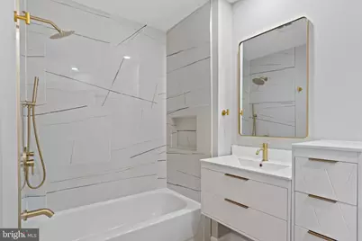 6864 Brindle Heath Way #208, Alexandria, VA 22315 - Photo 17