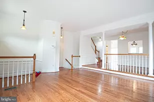 6324 Shirey Ln, Centreville, VA 20121 - Photo 5