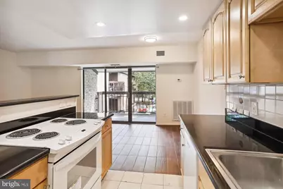 2255 Castle Rock Square #21C, Reston, VA 20191 - Photo 11