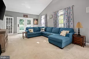 4112 Ferry Landing Rd, Alexandria, VA 22309 - Photo 9