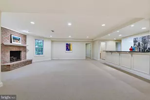 1354 Lewinsville Mews Ct, McLean, VA 22102 - Photo 27