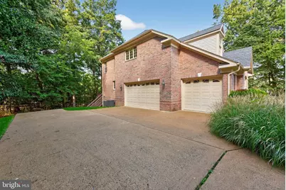 1354 Lewinsville Mews Court, McLean, VA 22102 - Photo 35