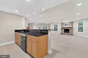 1354 Lewinsville Mews Ct, McLean, VA 22102 - Photo 29