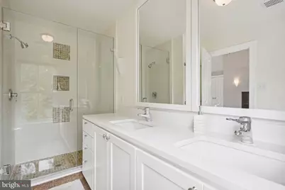 10747 Riverscape Run, Great Falls, VA 22066 - Photo 19