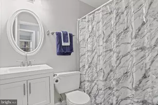 4906 McFarland Dr, Fairfax, VA 22032 - Photo 5