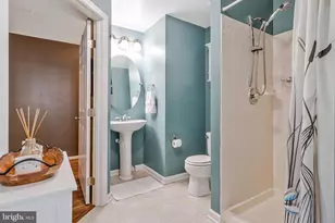 7525 Snowpea Ct, Alexandria, VA 22306 - Photo 25