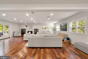 7324 Auburn St, Annandale, VA 22003 - Photo 15