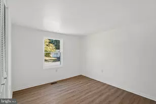 1257 Magnolia Ln, Herndon, VA 20170 - Photo 7