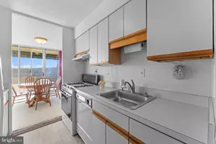 6621 Wakefield Dr, Alexandria, VA 22307 - Photo 17