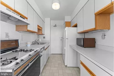 6621 Wakefield Drive #910, Alexandria, VA 22307 - Photo 15