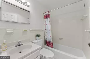 6621 Wakefield Dr, Alexandria, VA 22307 - Photo 19