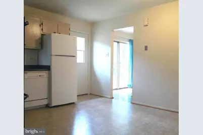 6918 Ashbury Drive, Springfield, VA 22152 - Photo 3