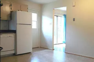 6918 Ashbury Dr, Springfield, VA 22152 - Photo 3