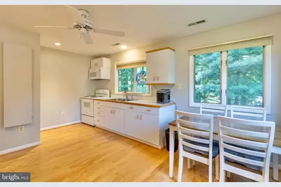 7613 Hamlet Street, Springfield, VA 22151 - Photo 11