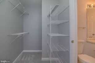 8054 Nicosh Cir Ln, Falls Church, VA 22042 - Photo 9