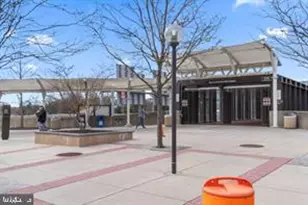 8054 Nicosh Cir Ln, Falls Church, VA 22042 - Photo 31