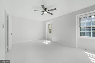 9611 Scotch Haven Dr, Vienna, VA 22181 - Photo 29