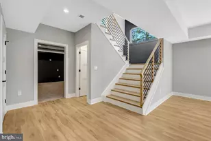 4824 Village Dr, Fairfax, VA 22030 - Photo 83