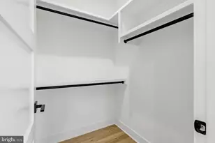 4824 Village Dr, Fairfax, VA 22030 - Photo 51