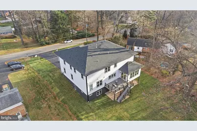 4824 Village Drive, Fairfax, VA 22030 - Photo 95