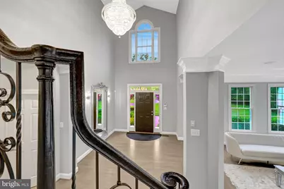 401 Walker Road, Great Falls, VA 22066 - Photo 7