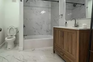 4501 Hazeltine Ct, Alexandria, VA 22312 - Photo 7