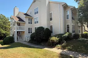 4501 Hazeltine Ct, Alexandria, VA 22312 - Photo 3