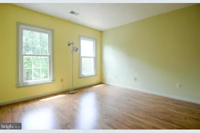 9404 Regency Crest Drive, Vienna, VA 22181 - Photo 17