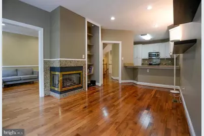 9404 Regency Crest Drive, Vienna, VA 22181 - Photo 9