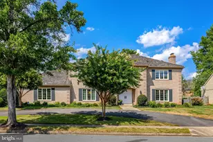 6305 Dunaway Ct, McLean, VA 22101 - Photo 3