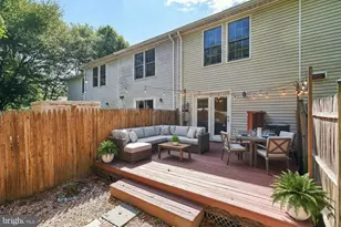 7616 Wood Mist Ln, Falls Church, VA 22043 - Photo 33