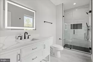 1600 Lafayette Dr, Alexandria, VA 22308 - Photo 49