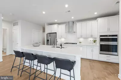 2320 Field Point Road #201, Herndon, VA 20171 - Photo 9