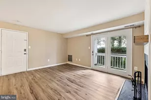 5707 Olde Mill Ct, Alexandria, VA 22309 - Photo 3