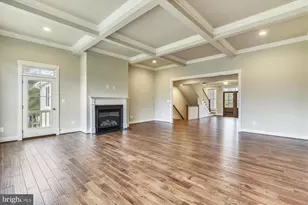 3913 Victoria Oaks Trail, Annandale, VA 22003 - Photo 5