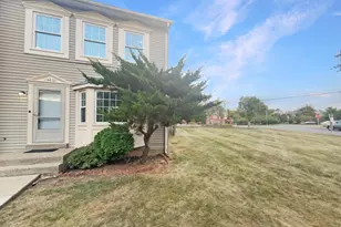 14600 Stone Range Dr, Centreville, VA 20120 - Photo 11