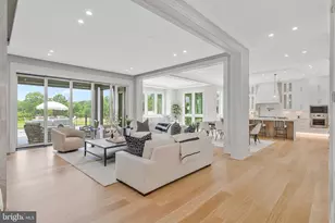 5265 Chandley Farm Cir, Centreville, VA 20120 - Photo 17