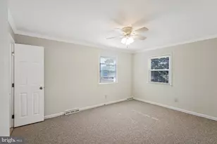 5801 Boothe Dr, Burke, VA 22015 - Photo 11