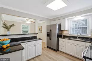 5801 Boothe Dr, Burke, VA 22015 - Photo 7