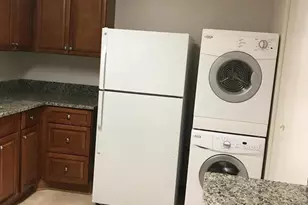 8360 Greensboro Dr, McLean, VA 22102 - Photo 11