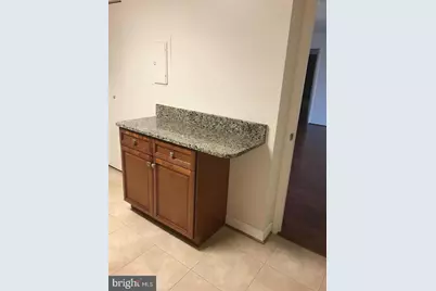 8360 Greensboro Drive #811, McLean, VA 22102 - Photo 9