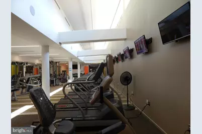 8360 Greensboro Drive #811, McLean, VA 22102 - Photo 37