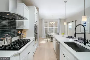 12578 Ovation Dr, Fairfax, VA 22033 - Photo 3