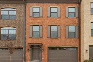 4321 Fountainview Dr, Fairfax, VA 22033 - Photo 1