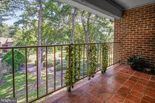 1439 Northgate Square, Reston, VA 20190 - Photo 9