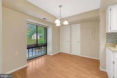 10208 Bushman Drive #422, Oakton, VA 22124 - Photo 5